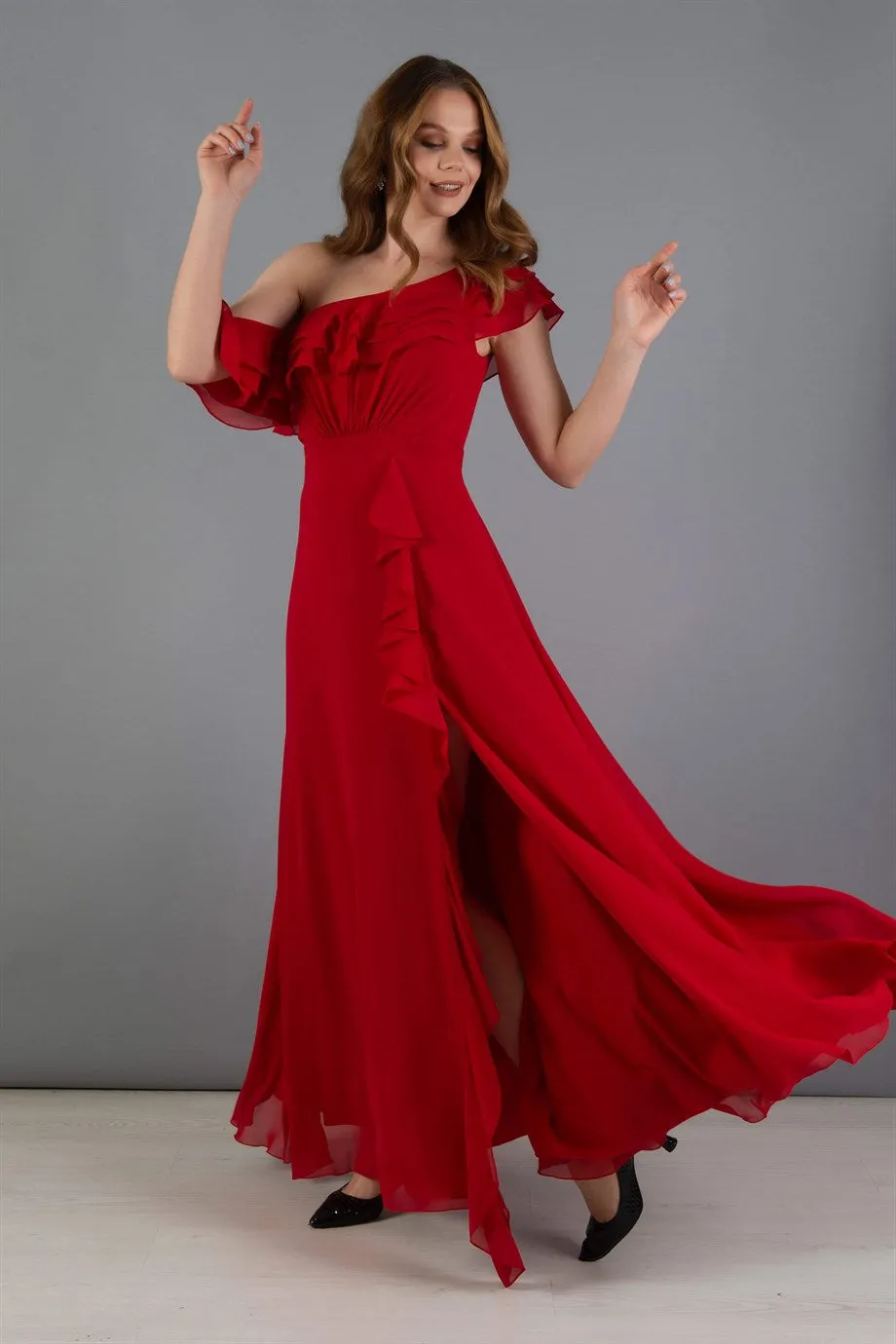 Angelino Red Chiffon Shoulder Dress with Flated Slit Dress