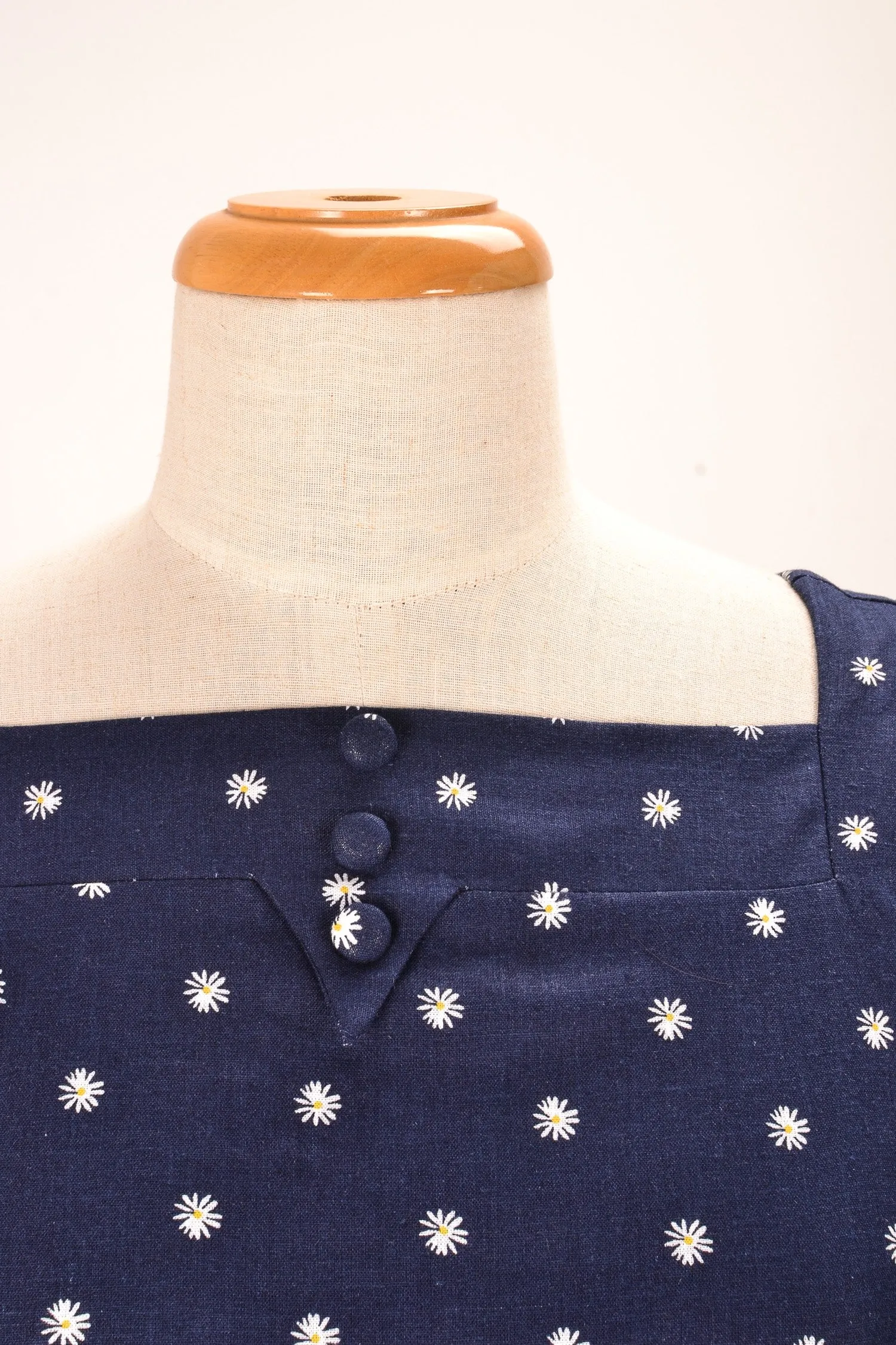 Bee Navy & White Daisy Dress