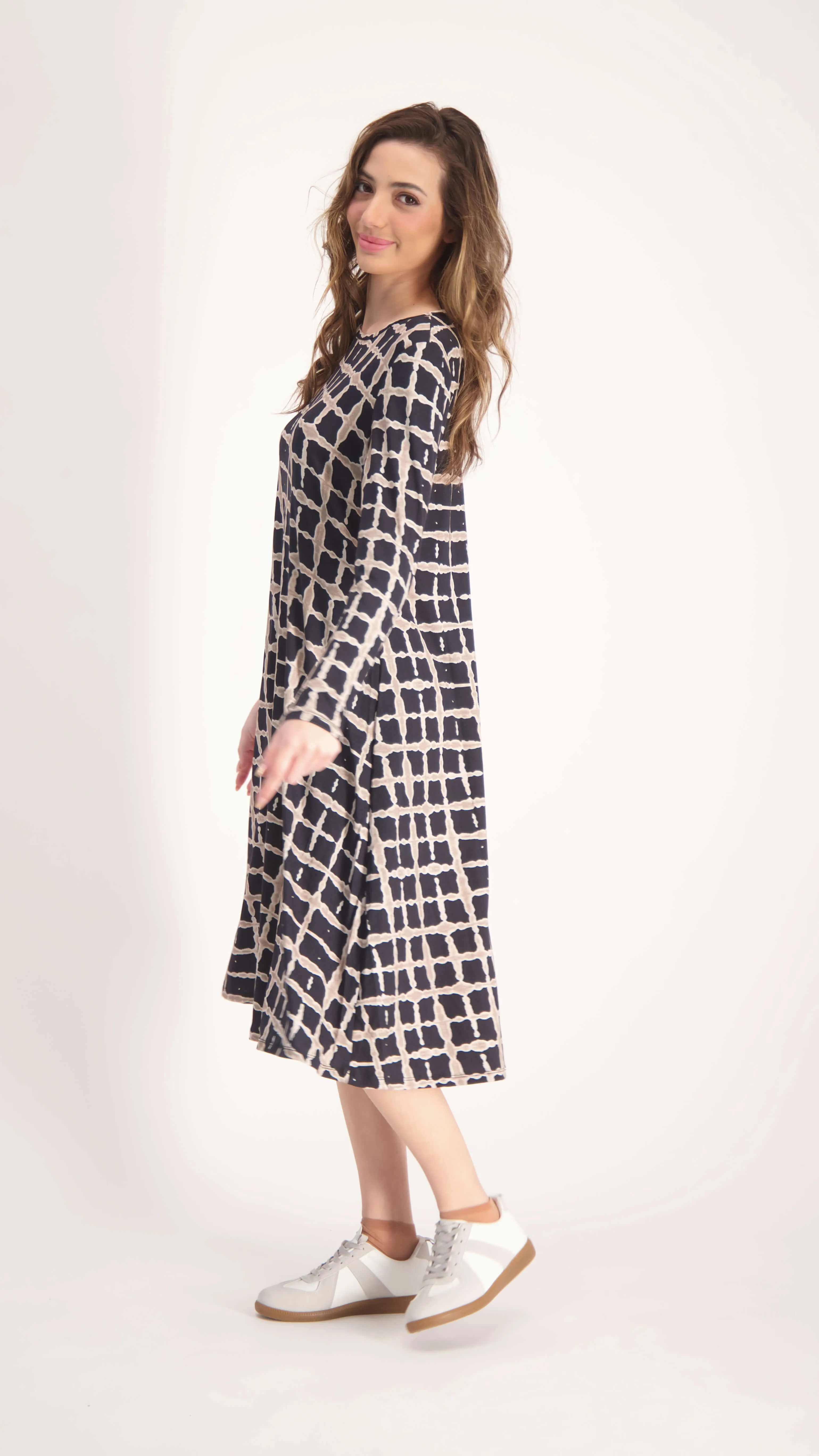 Collection Dress / Black & Beige Squares