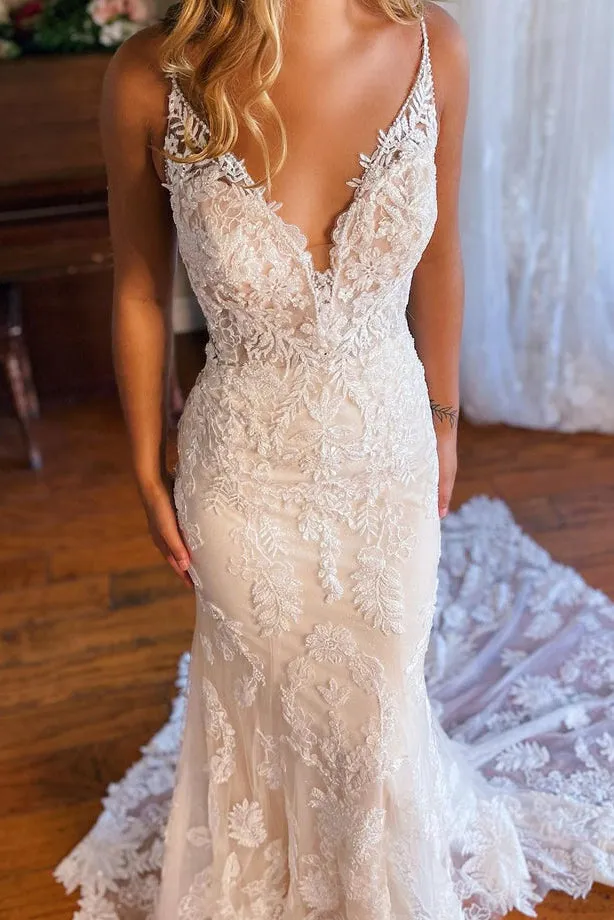 Elegant Mermaid V Neck Lace Wedding Dresses with Appliques