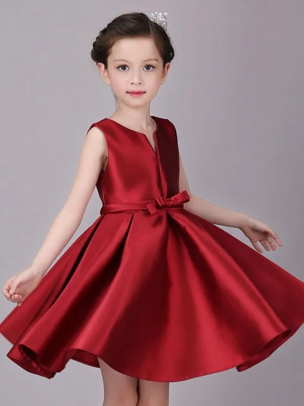 Flower Girl Dresses Satin Sleeveless Knee Length Princess Silhouette Kids Social Party Dresses