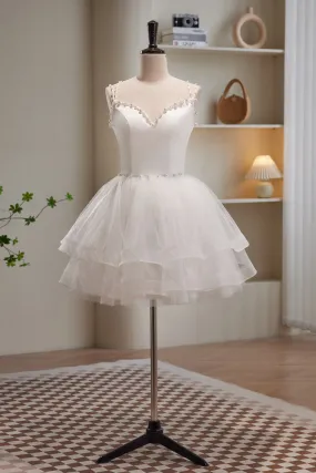 Simple White Spaghetti Straps Beading Tulle Short Homecoming Dresses